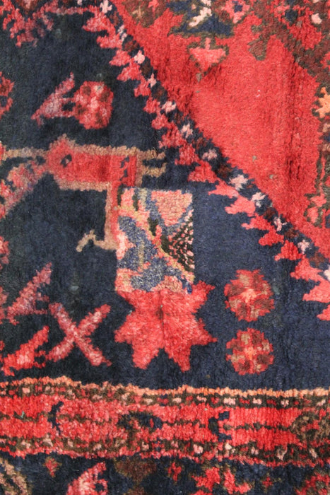 Traditional Antique Red Handmade Oriental Medium Wool Rug 94cm x 192cm design details homelooks.com