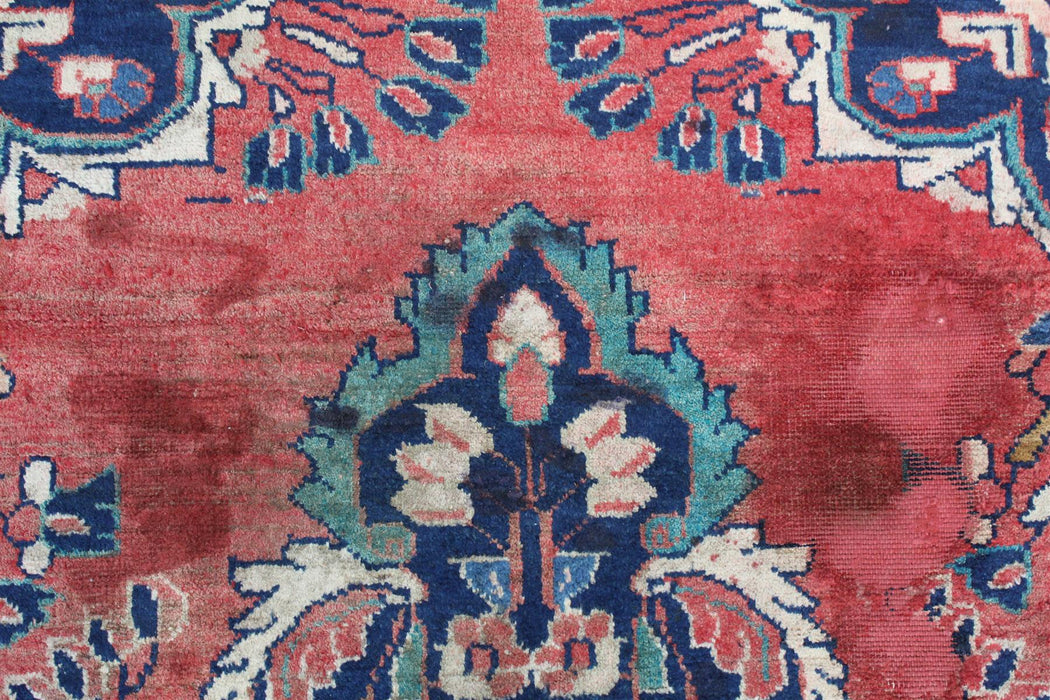 Unique Traditional Red Medallion Vintage Handmade Oriental Wool Rug 96 x 177 cm design details homelooks.com