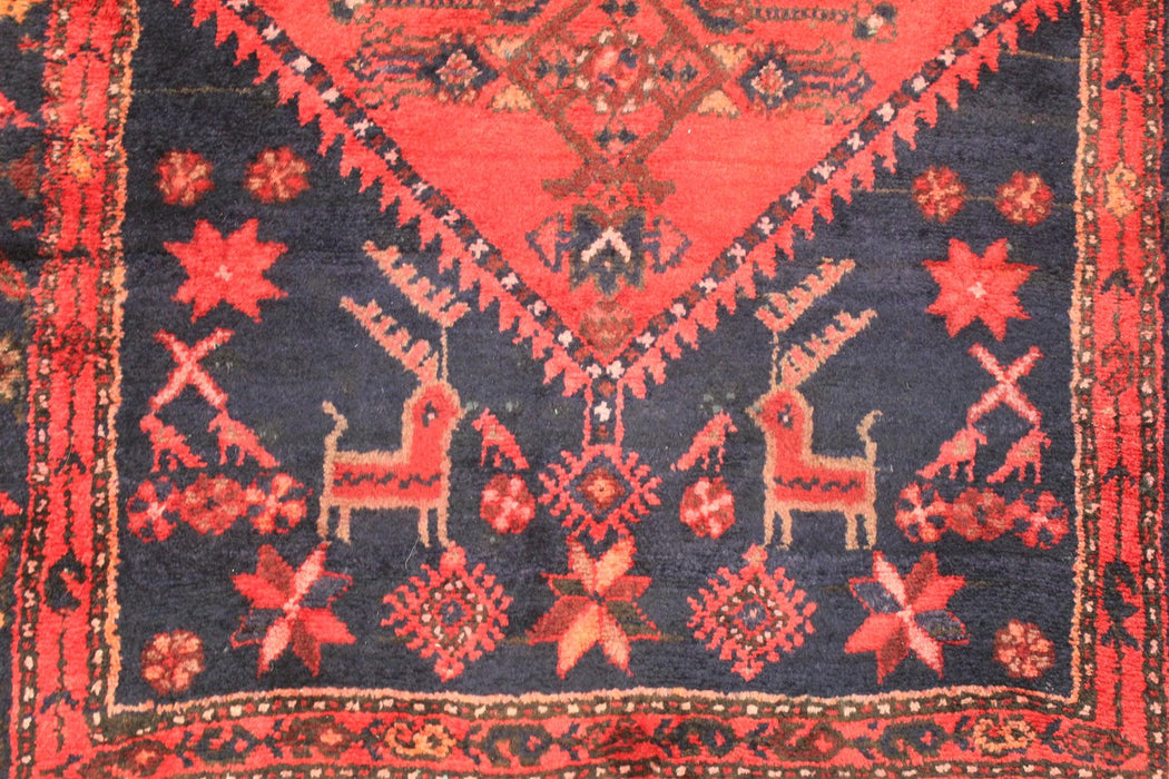 Traditional Antique Red Handmade Oriental Medium Wool Rug 94cm x 192cm pattern detail homelooks.com
