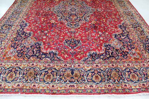 Traditional Red Medallion Patterned Handmade Oriental Rug 292 X 378 cm bottom view homelooks.com