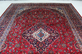 Large Traditional Vintage Medallion Red Wool Handmade Rug 295 X 400 cm top view www.homelooks.com