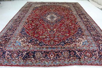 Traditional Antique Medallion Red Wool Handmade Rug 297 X 398 cm www.homelooks.com 