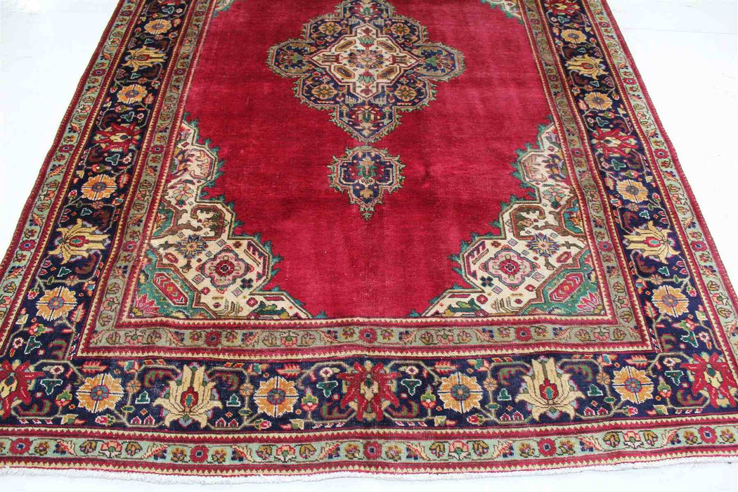 Lovely Traditional Vintage Medallion Handmade Red Wool Rug 192cm x 277cm bottom view www.homelooks.com