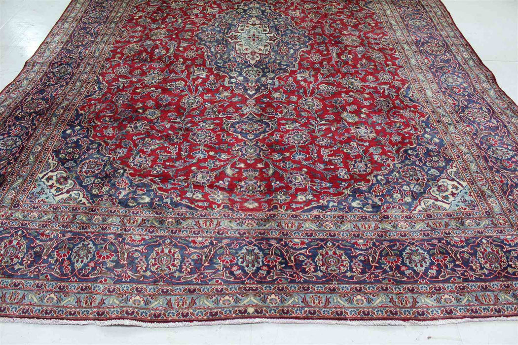 Classic Traditional Vintage Medallion Handmade Red Wool Rug bottom view www.homelooks.com