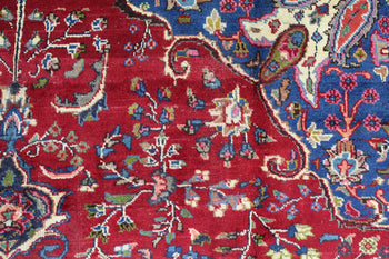 Red Medallion Design Traditional Vintage Wool Handmade Oriental Rug 298 X 374 cm www.homelooks.com 7
