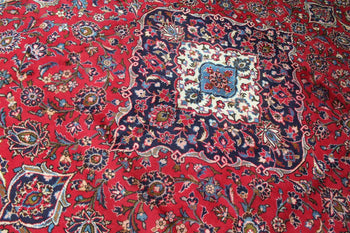 Large Traditional Vintage Medallion Red Wool Handmade Rug 295 X 400 cm 4 www.homelooks.com