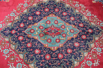 Traditional Large Red Vintage Medallion Handmade Wool Rug 286 X 400 cm www.homelooks.com 3