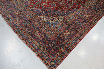 Classic Traditional Vintage Handmade Red Wool Rug corner view www.homelooks.com