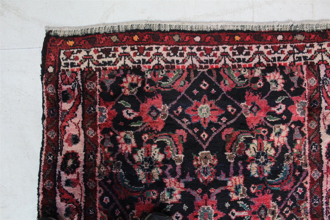  Traditional Vintage Black & Red Floral Handmade Wool Runner 95cm x 285cm corner design details homelooks.com