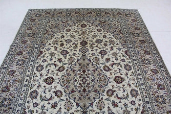 Large Traditional Antique Olive Handmade Oriental Wool Rug 202 X 301 cm top view www.homelooks.com