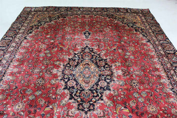 Traditional Antique Large Red Medallion Handmade Wool Rug 263 X 360 cm www.homelooks.com 3