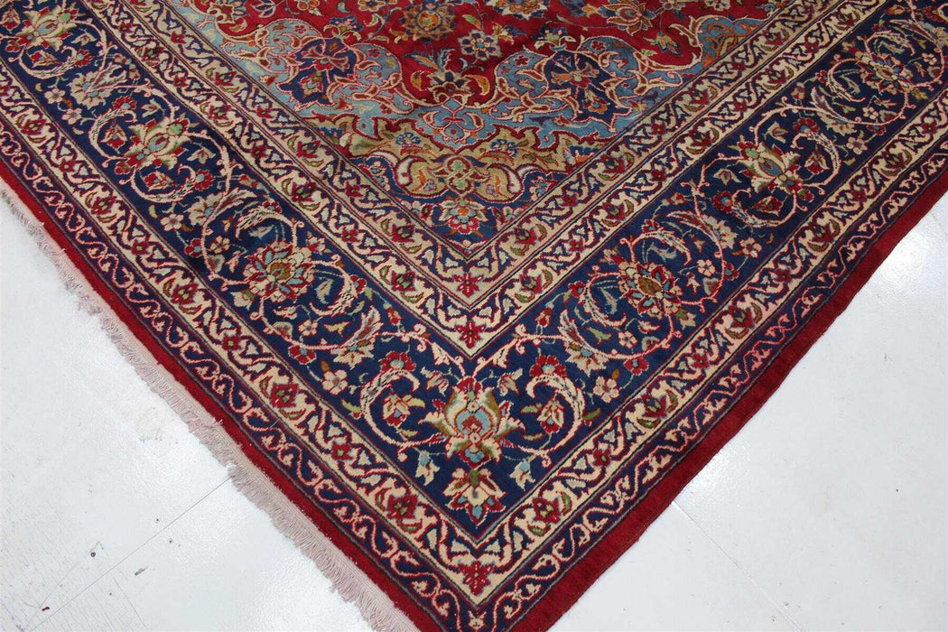 Traditional Antique Area Carpets Wool Handmade Oriental Rugs 265 X 380 cm corner view www.homelooks.com