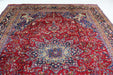 Red Medallion Design Traditional Vintage Wool Handmade Oriental Rug 298 X 374 cm www.homelooks.com 3