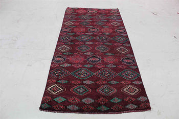Traditional Handmade Oriental Rug 110 X 233 cm www.homelooks.com 2