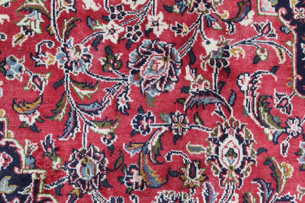 Close-up of a Classic Antique Oriental Handmade Wool Rug www.homelooks.com