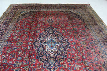 Traditional Antique Large Red Wool Handmade Oriental Rug 295 X 378 cm www.homelooks.com 3