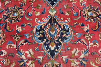 Classic Red Traditional Vintage Medallion Handmade Oriental Wool Rug design details close-up www.homelooks.com