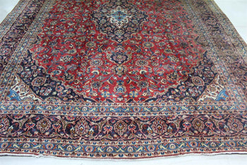 Traditional Antique Large Red Wool Handmade Oriental Rug 295 X 378 cm www.homelooks.com 2