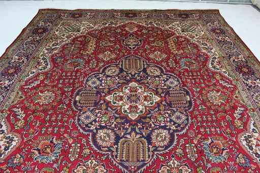 Amazing Traditional Antique Red Medallion Handmade Oriental Rug Homelooks.com