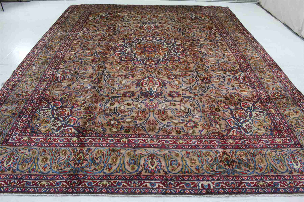 Vintage Oriental Rug - Earth Tone Area Carpet with Geometric Patterns homelooks.com