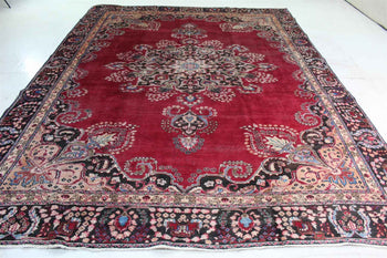 Traditional Red Medallion Vintage Wool Handmade Oriental Rug 268 X 353 cm www.homelooks.com 