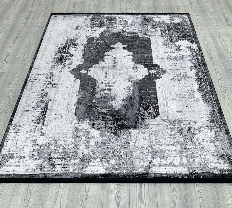 Luxy Traditional Rug (V2) on wooden floor www.homelooks.com