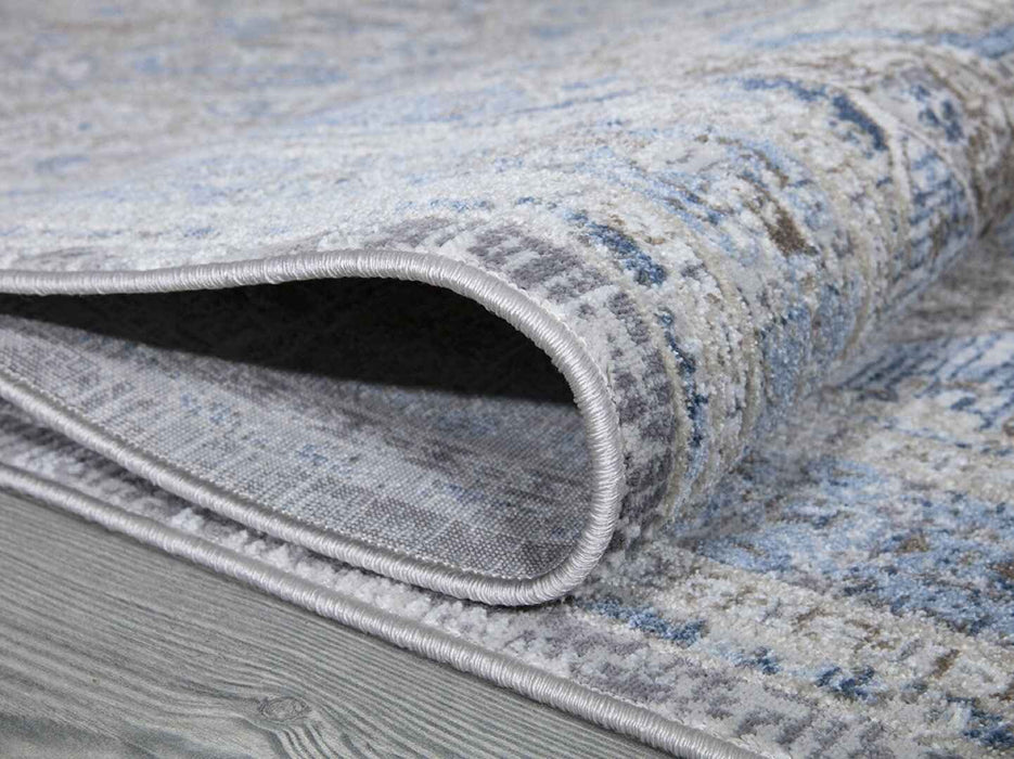 Stratus Traditional Rug folded homelooks.com