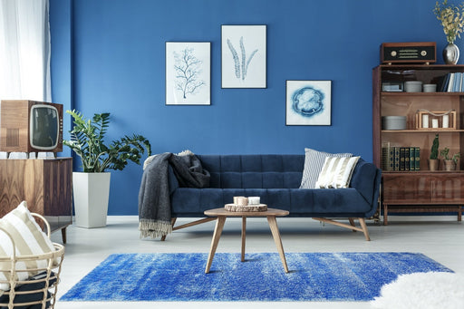 Puffy Shimmer Blue Shaggy Rug in living room www.homelooks.com